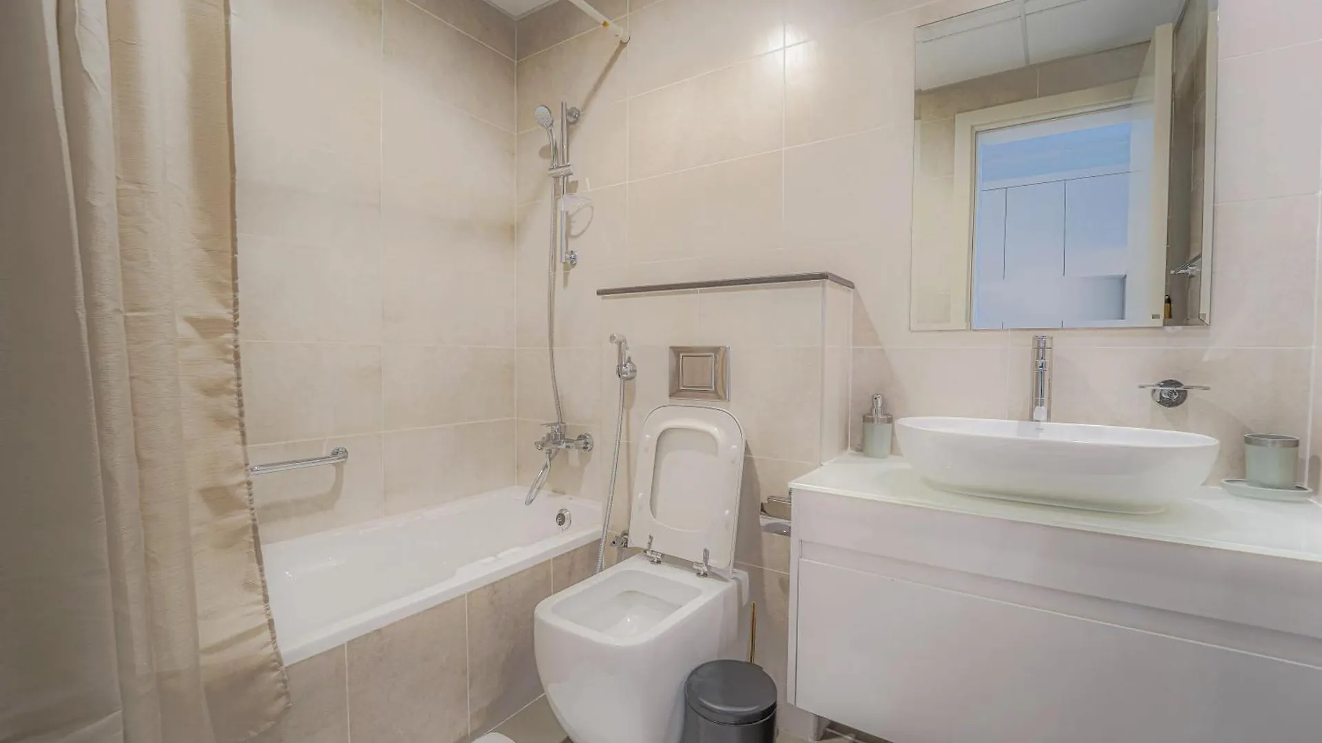 Apartment Studio In Damac H1 By Deleguest Dubai